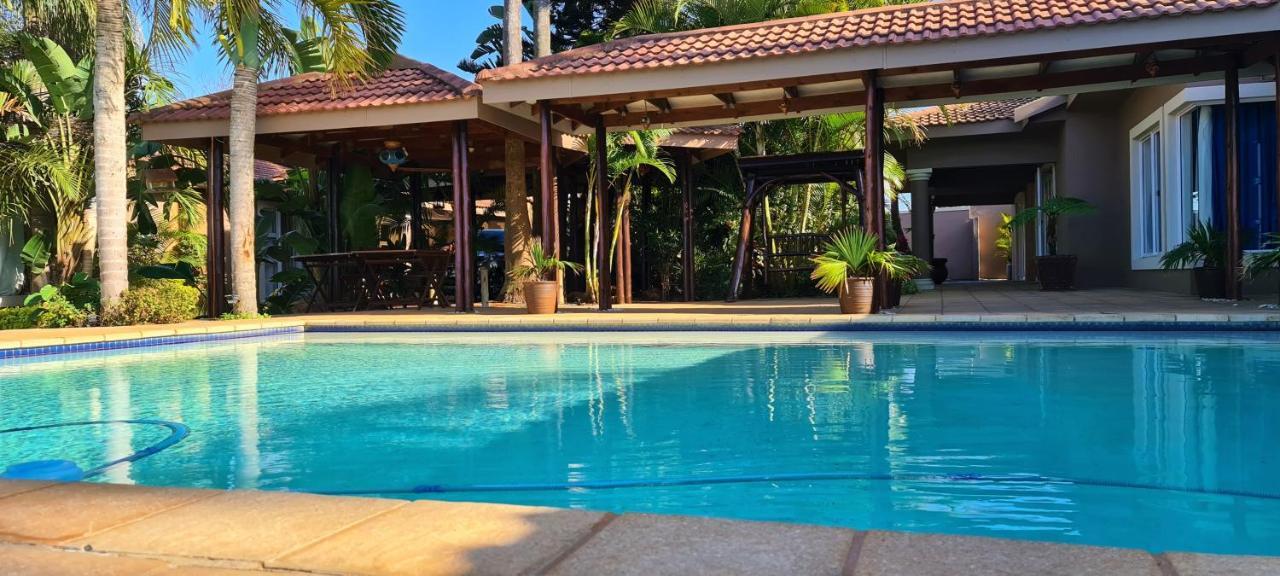 Illovo Beach House Amanzimtoti Bagian luar foto