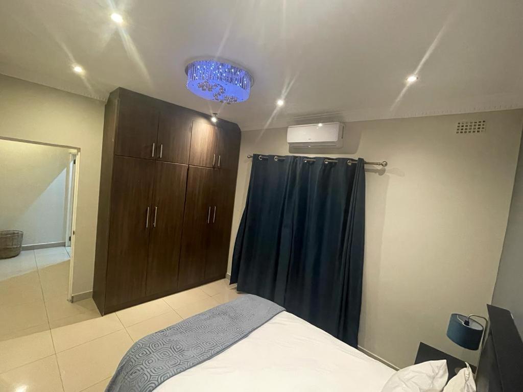 Illovo Beach House Amanzimtoti Bagian luar foto